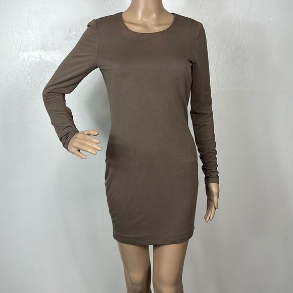 ❤️Last Chance AKIRA Chicago Brown Open Back Long Sleeve Mini Dress Size S - Picture 1 of 12